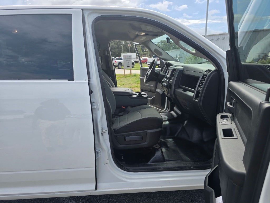 2022 Ram 1500 Classic Tradesman:16949T