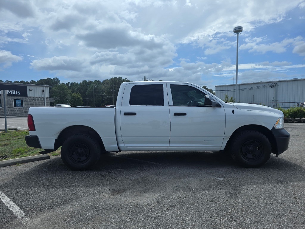 2022 Ram 1500 Classic Tradesman:16949T