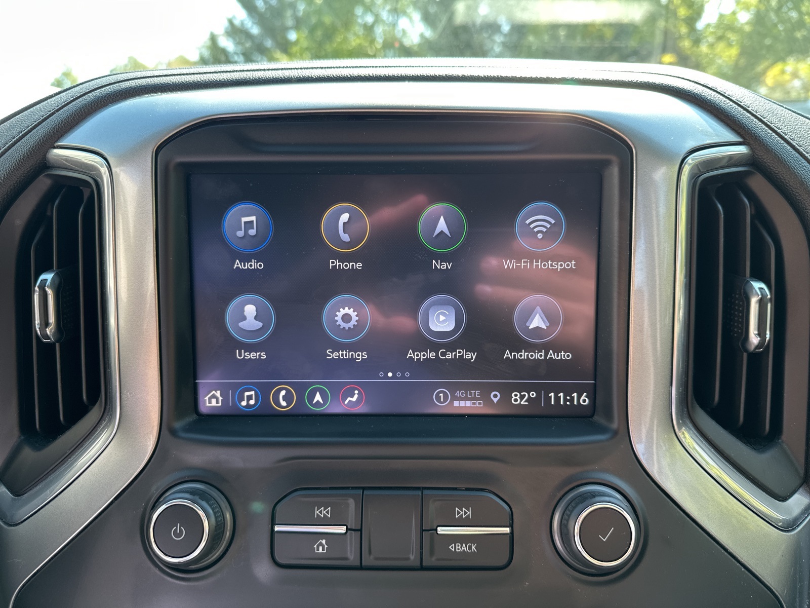 2021 Chevrolet Silverado 1500 LTZ photo 4