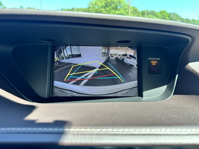 2018 White Lexus ES 350 FWD Sedan