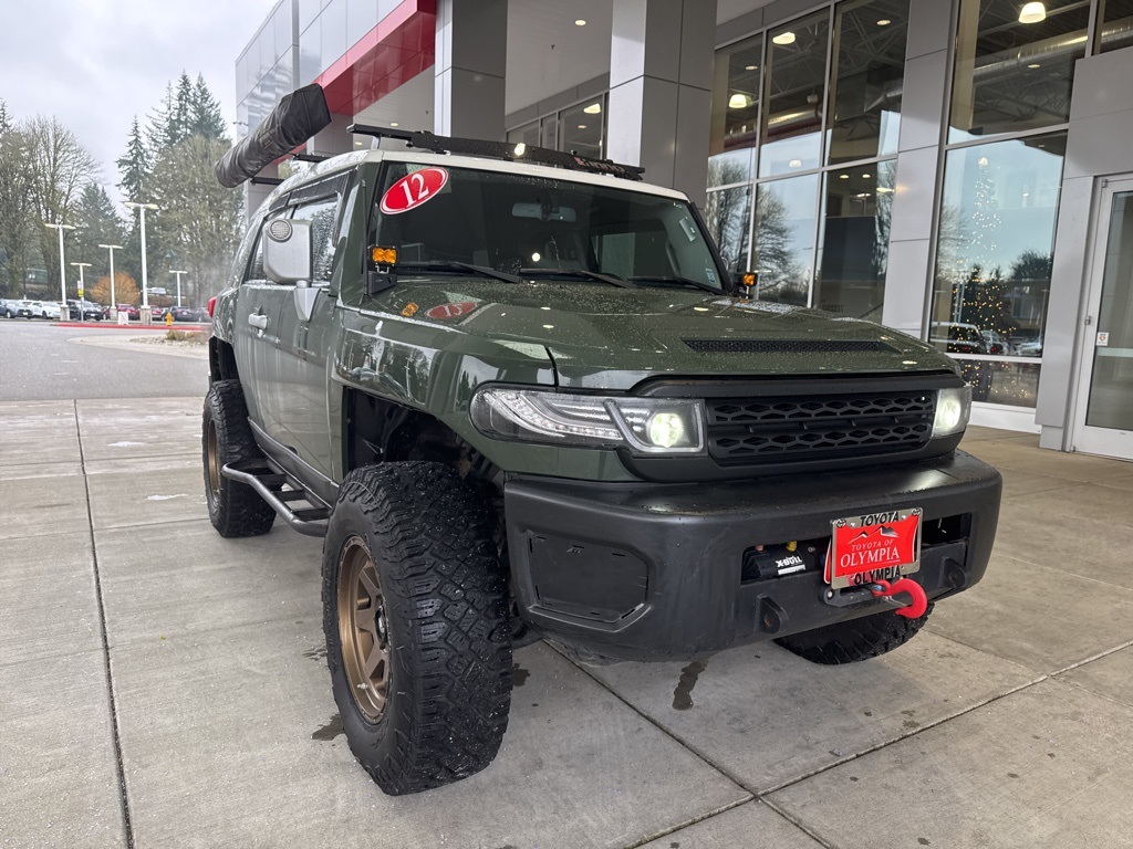 2012 Toyota FJ Cruiser Base's photo