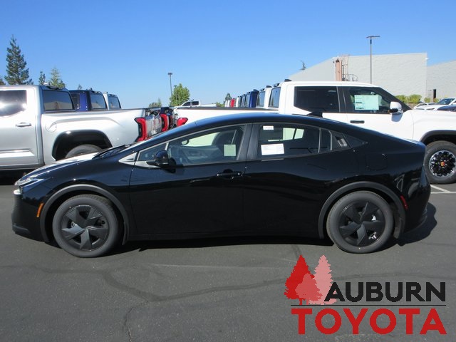 2026 Toyota Prius Plug-in Hybrid SE photo 4
