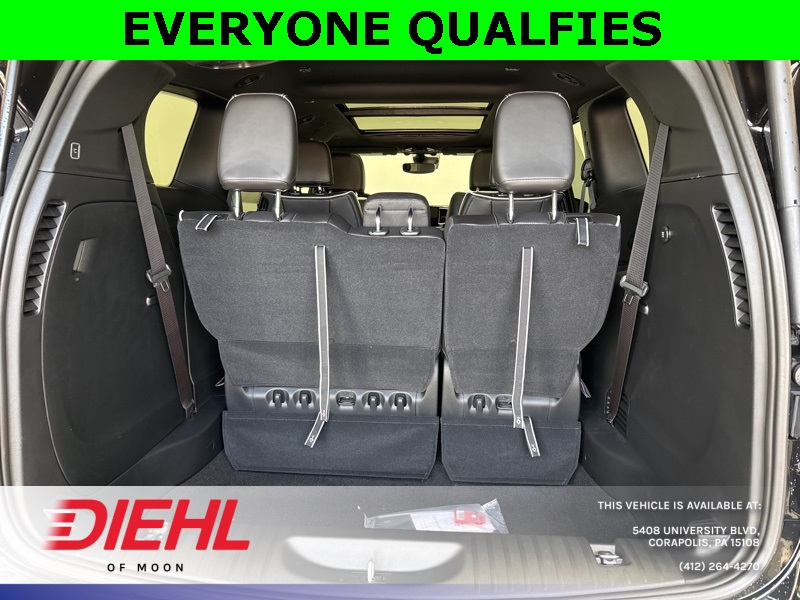 2026 Chrysler Pacifica Limited photo 9