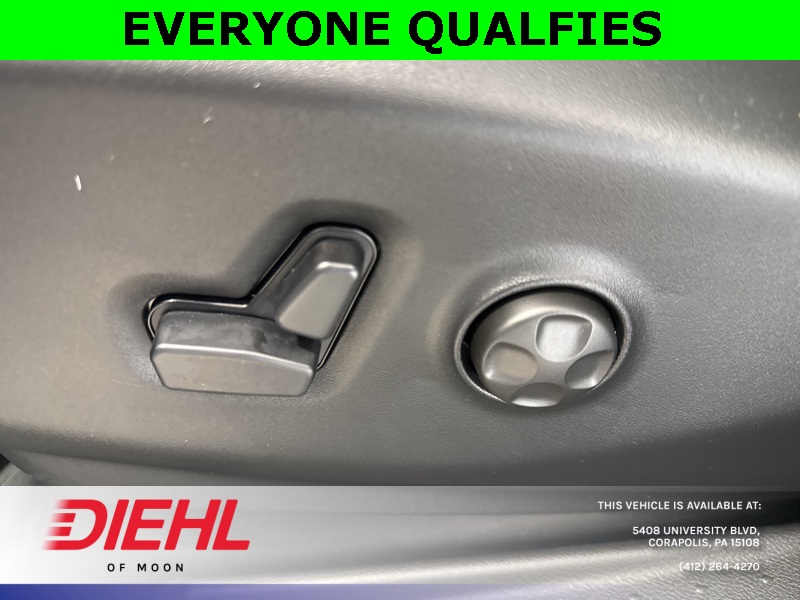 2026 Chrysler Pacifica Limited photo 15