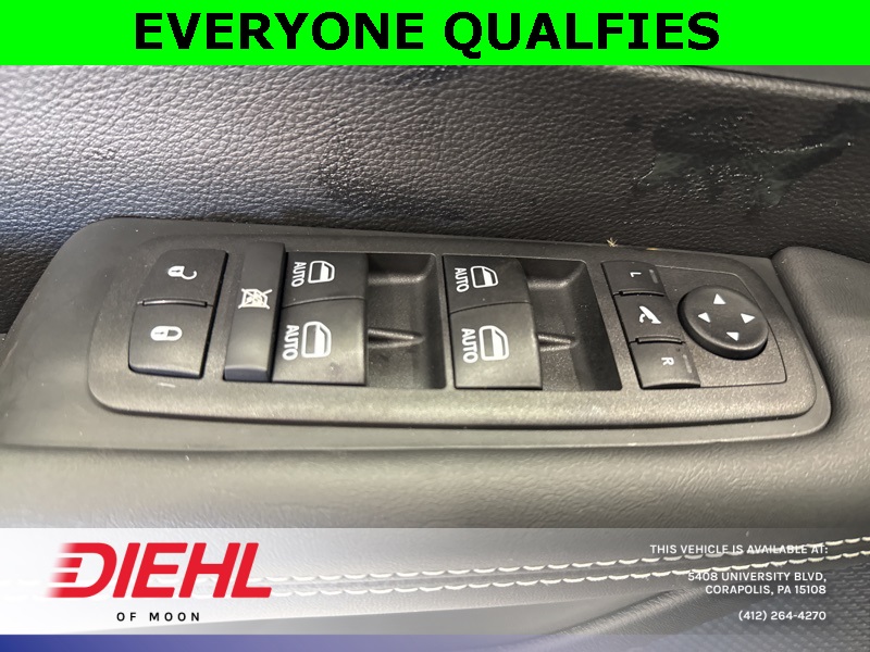 2026 Chrysler Pacifica Limited photo 17