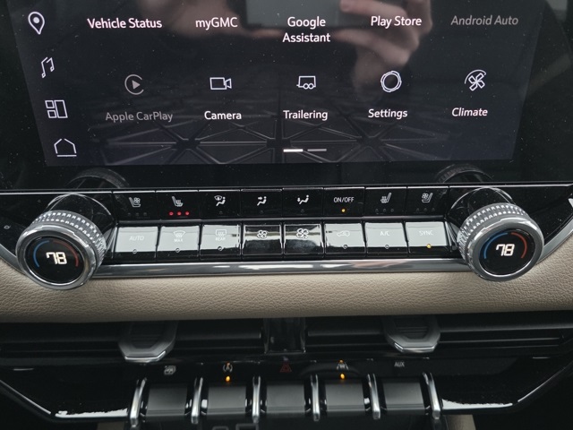 2026 GMC Canyon 4WD Denali