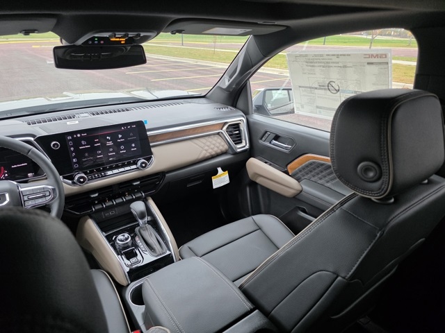 2026 GMC Canyon 4WD Denali