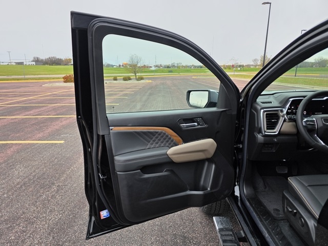 2026 GMC Canyon 4WD Denali