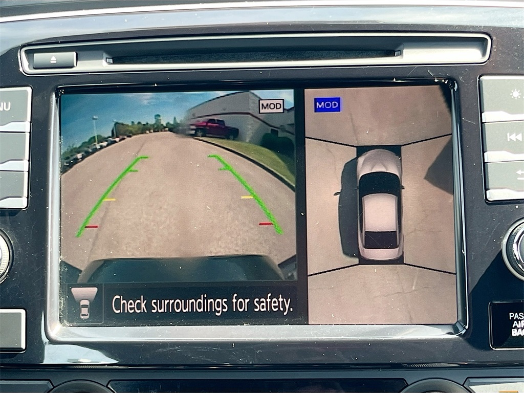 2022 Nissan Maxima SR photo 14