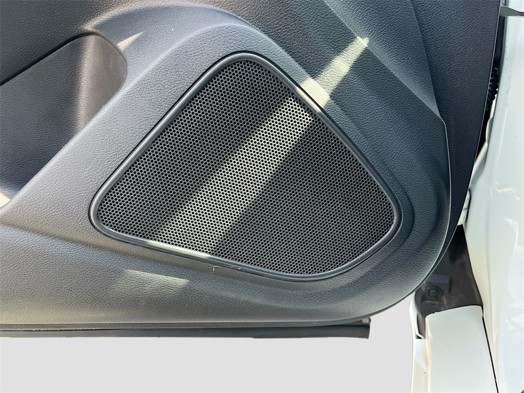 2022 Nissan Maxima SR photo 19