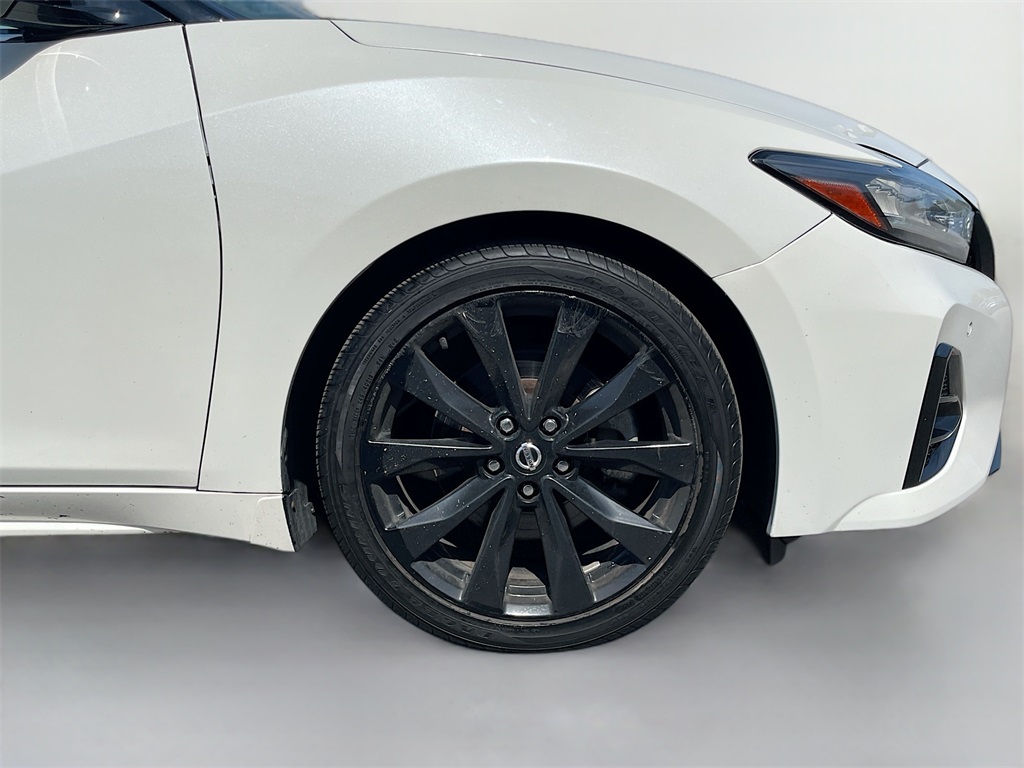 2022 Nissan Maxima SR photo 33