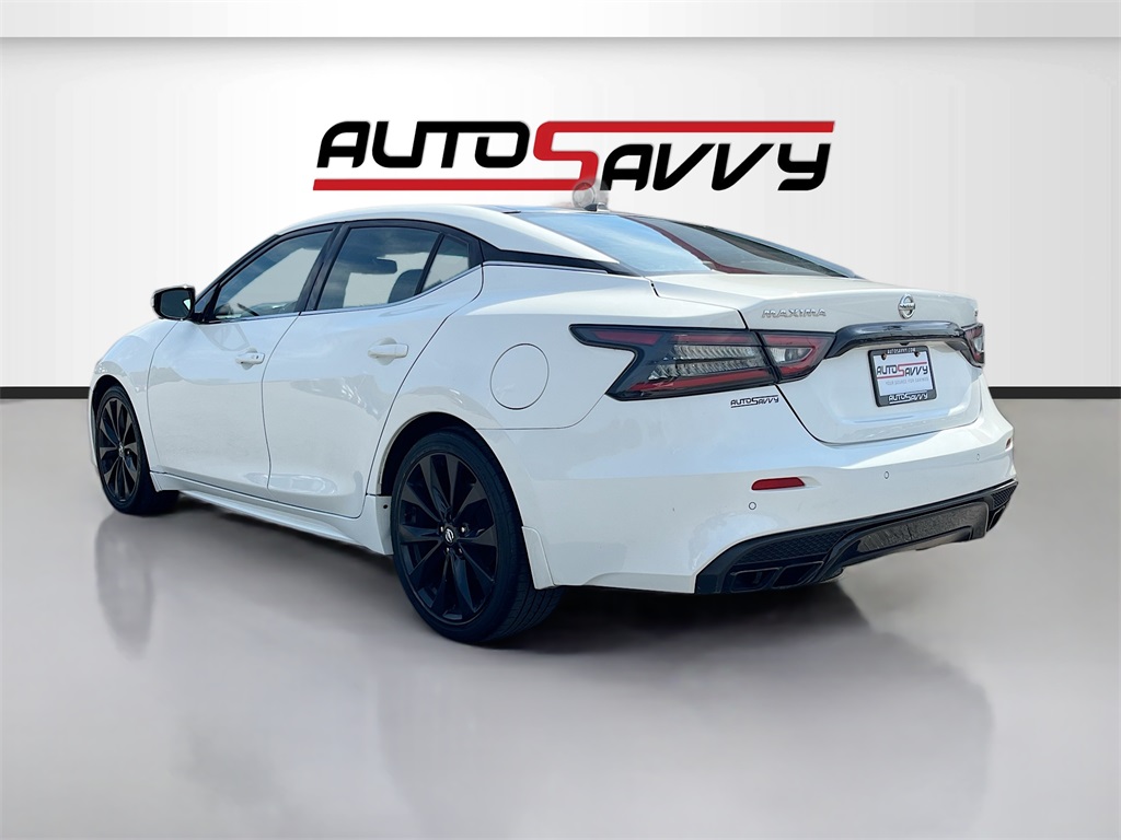 2022 Nissan Maxima SR photo 5