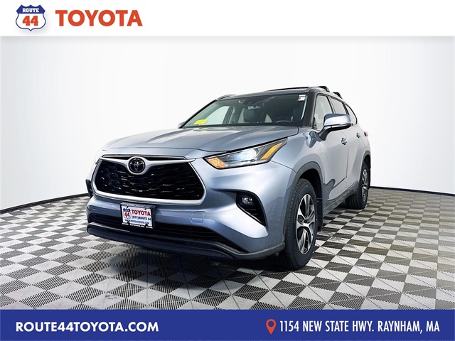 2021 Toyota Highlander XLE's photo