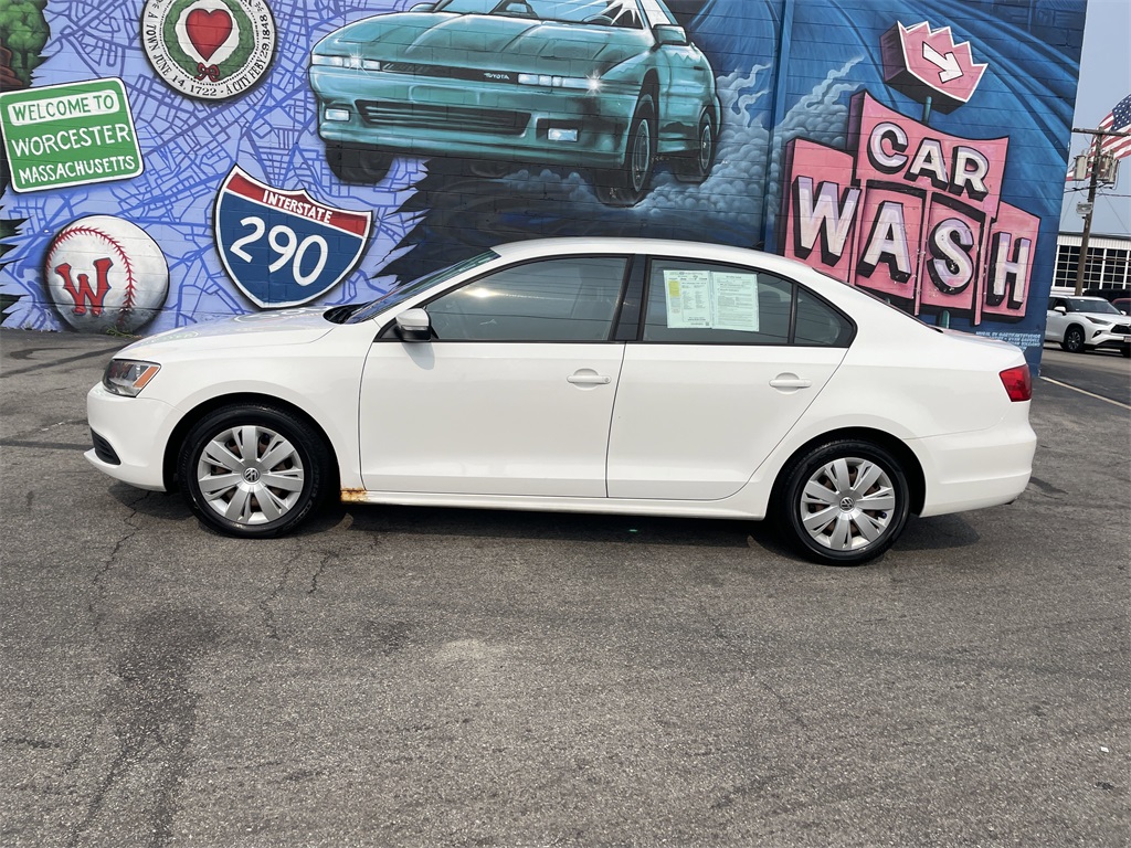 Used 2014 Volkswagen Jetta SE with VIN 3VWD17AJ1EM223518 for sale in Worcester, MA