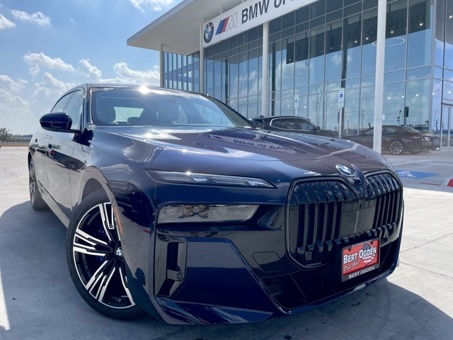 New 2026 BMW 7 Series 750e xDrive 4D Sedan in McAllen #BM99135