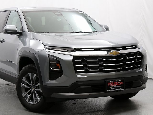 2026 Chevrolet Equinox LT photo 2