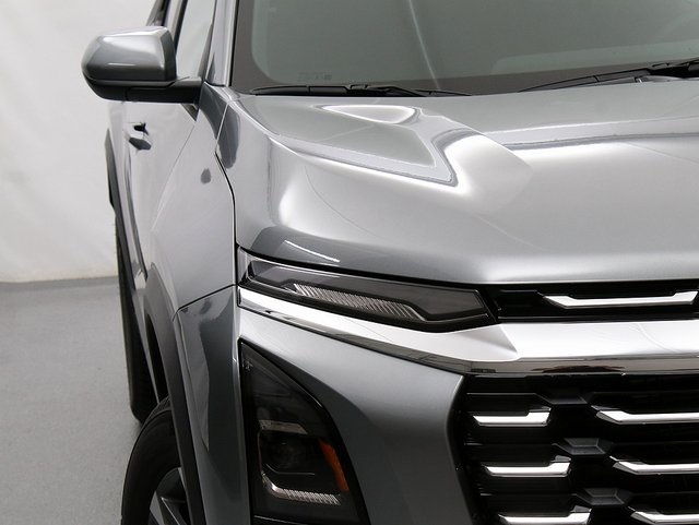 2026 Chevrolet Equinox LT photo 4