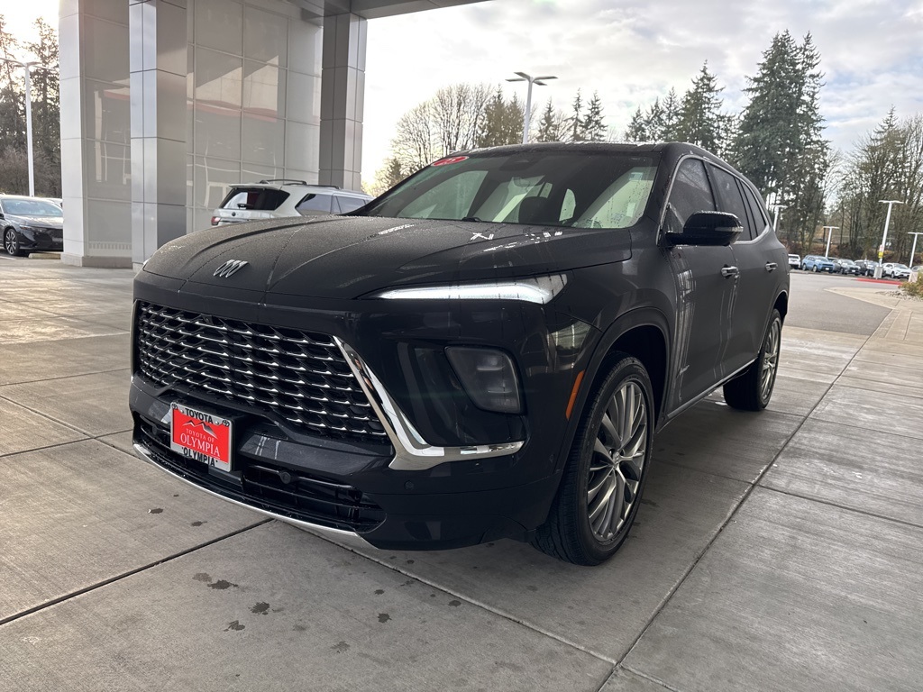 Used 2025 Buick Enclave SUV