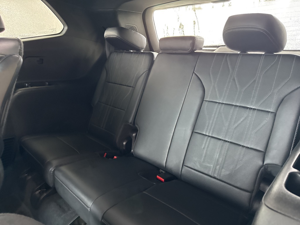 Used 2025 Buick Enclave SUV