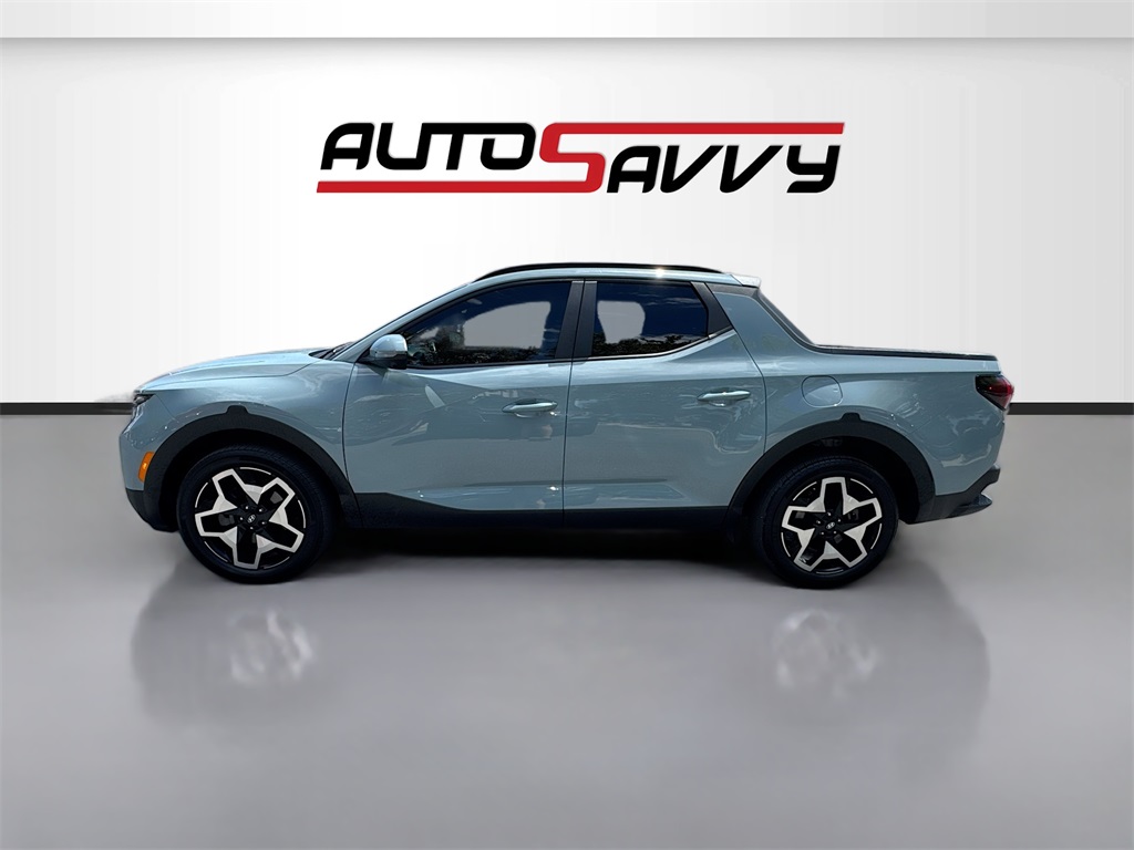 2024 Hyundai Santa Cruz Limited photo 2