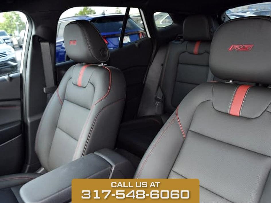 2025 Summit White Chevrolet Trax 2RS FWD SUV