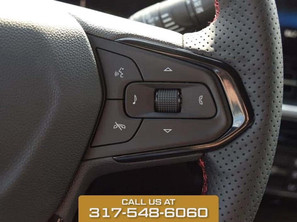 2025 Summit White Chevrolet Trax 2RS FWD SUV