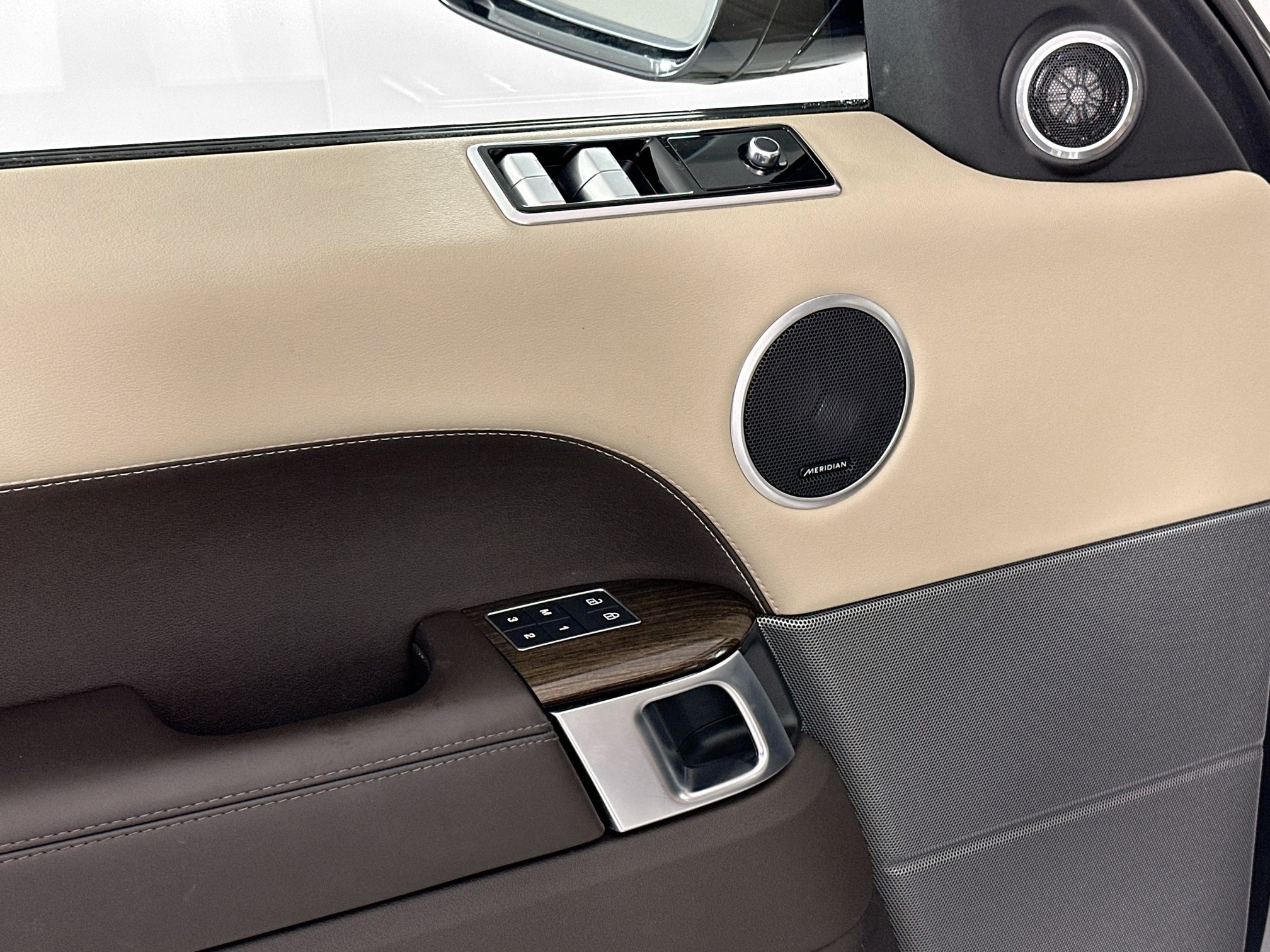 used 2021 Land Rover Range Rover Sport car, priced at $33,995