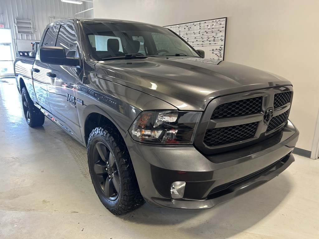 used 2019 Ram 1500 Classic car, priced at $20,385