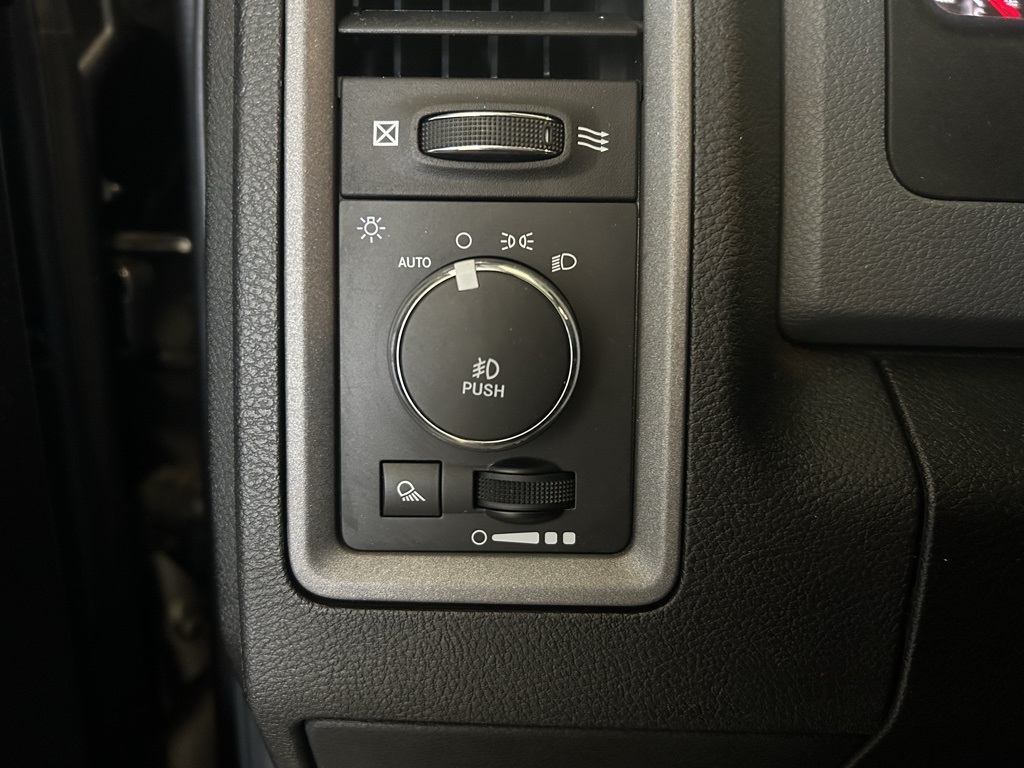 used 2019 Ram 1500 Classic car, priced at $20,385