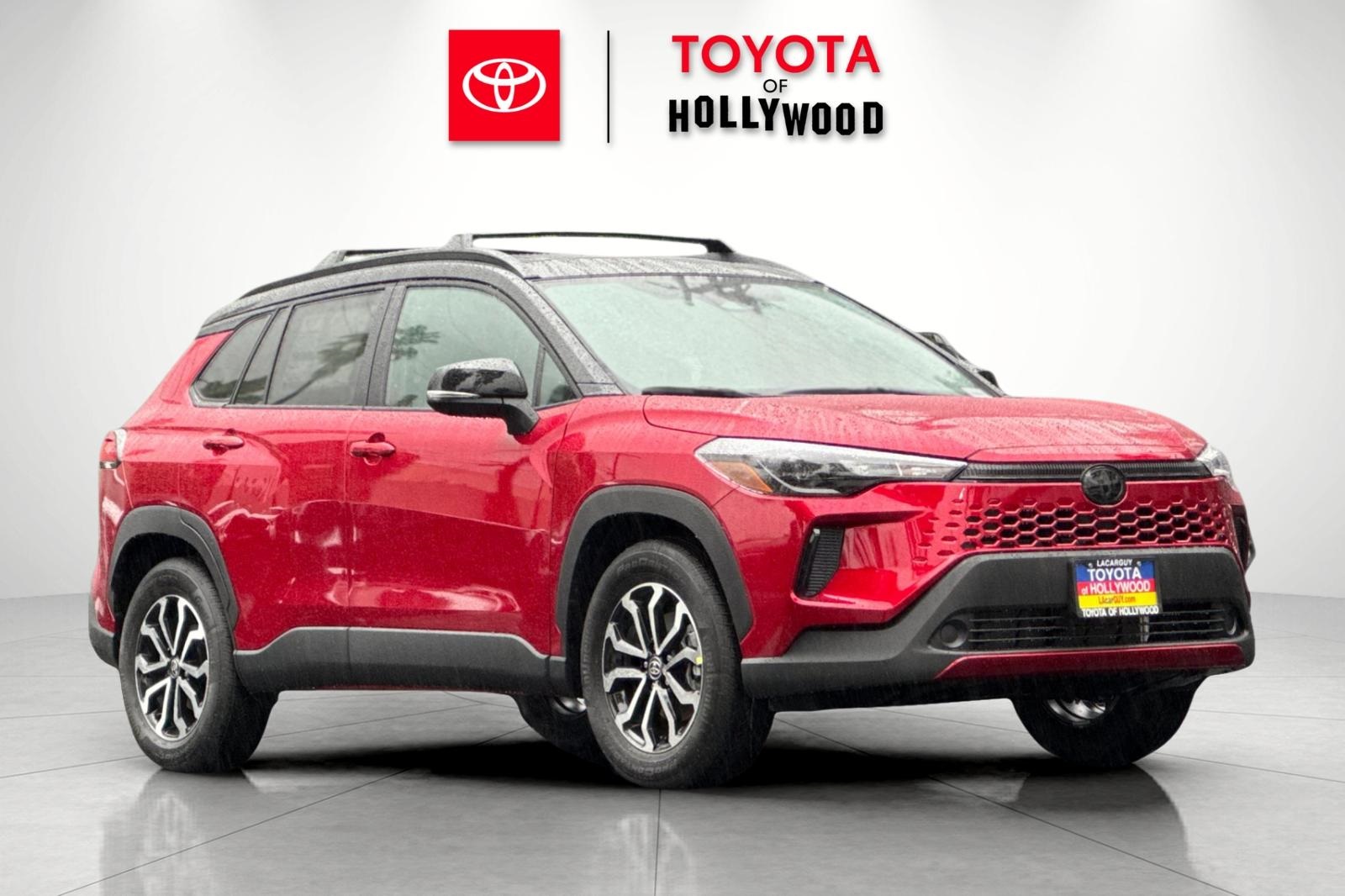 2026 Toyota Corolla Cross SE's photo