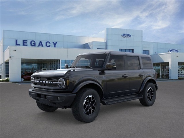 2025 Ford Bronco 4-Door Outer Banks's photo