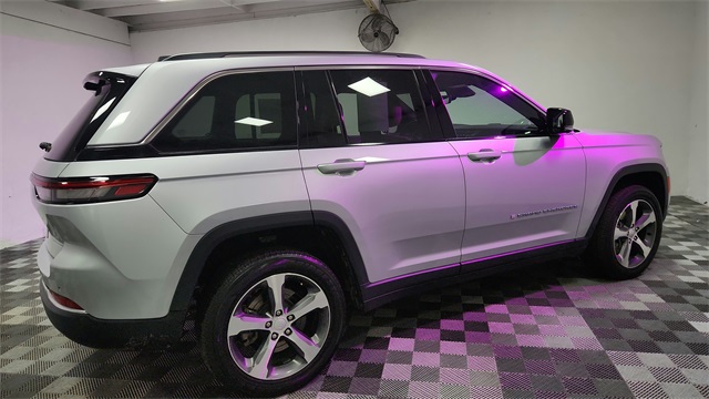 2023 Jeep Grand Cherokee 4xe 4WD 2023 Jeep Grand Cherokee 4xe 4WD