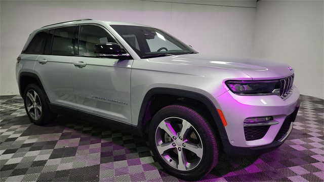 2023 Jeep Grand Cherokee 4xe 4WD 2023 Jeep Grand Cherokee 4xe 4WD