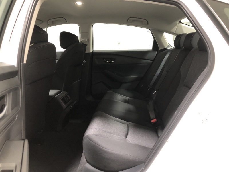 2025 Honda Accord LX photo 14