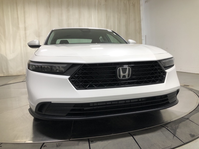 2025 Honda Accord LX photo 2