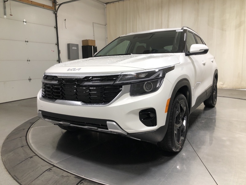 2026 Kia Seltos EX photo 3