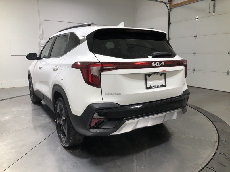 2026 Kia Seltos EX photo 5