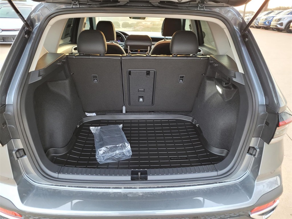 new 2026 Volkswagen Taos car, priced at $30,512