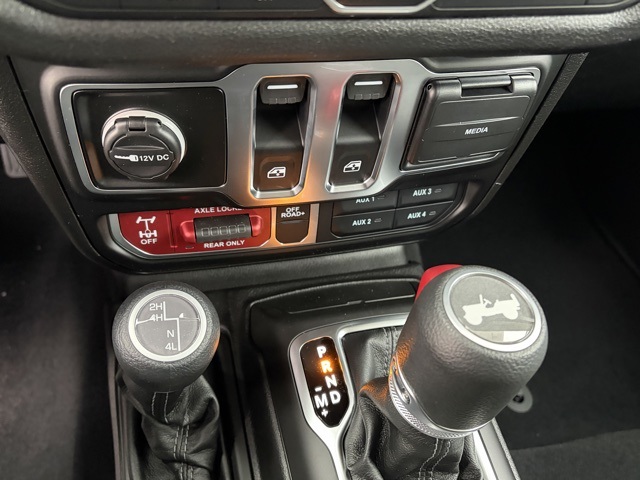 new 2026 Jeep Wrangler car, priced at $43,713