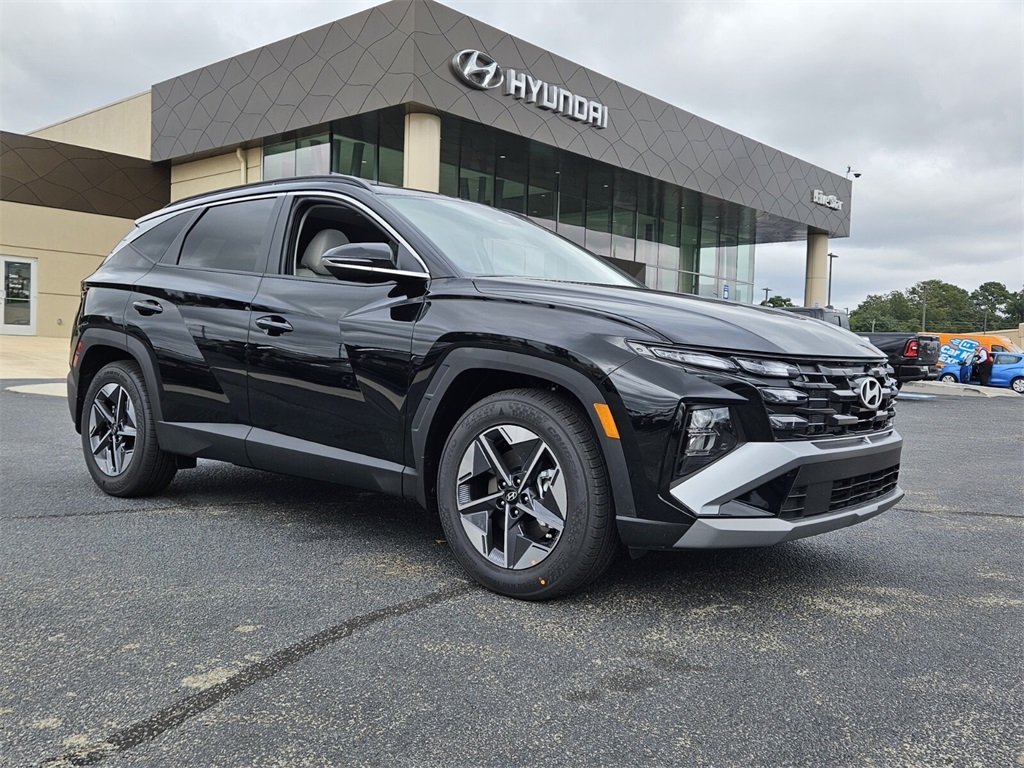 2026 Hyundai Tucson SEL Premium's photo