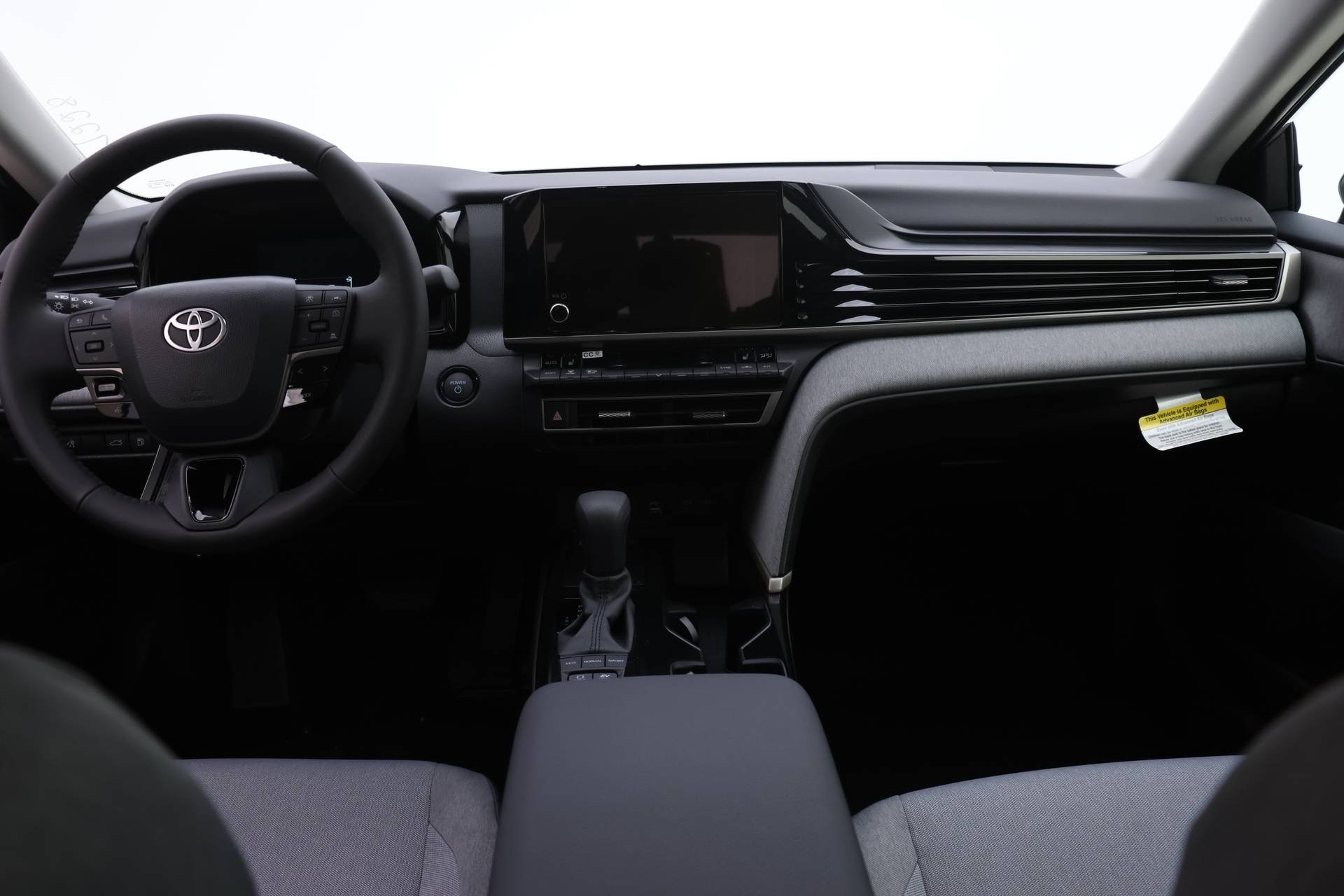 2025 Toyota Camry LE photo 3