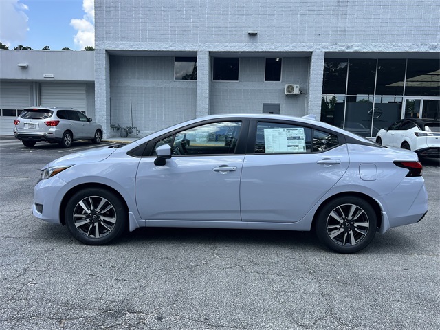 2025 Nissan Versa 1.6 SV photo 16