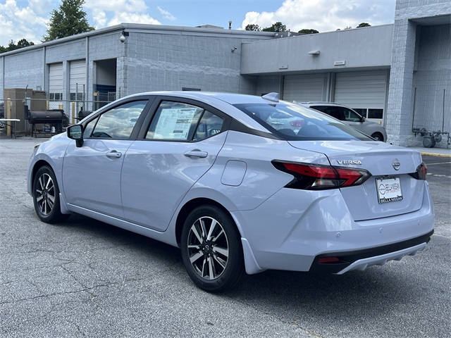 2025 Nissan Versa 1.6 SV photo 17