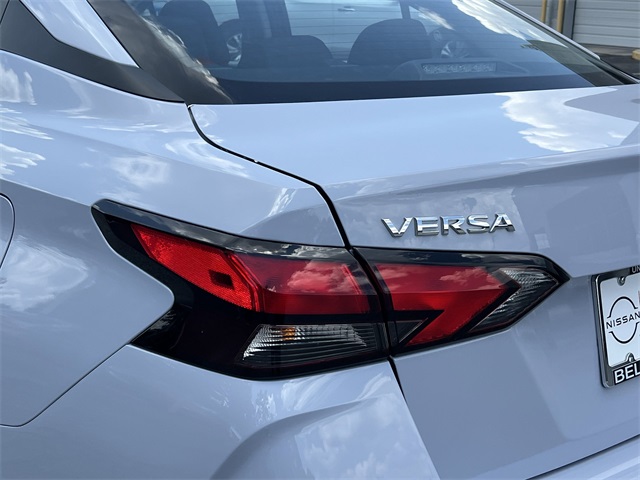 2025 Nissan Versa 1.6 SV photo 19