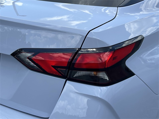 2025 Nissan Versa 1.6 SV photo 20