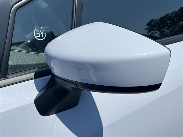 2025 Nissan Versa 1.6 SV photo 26