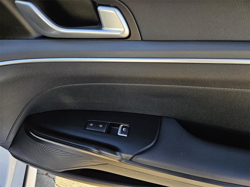 used 2024 Kia K5 car, priced at $23,000