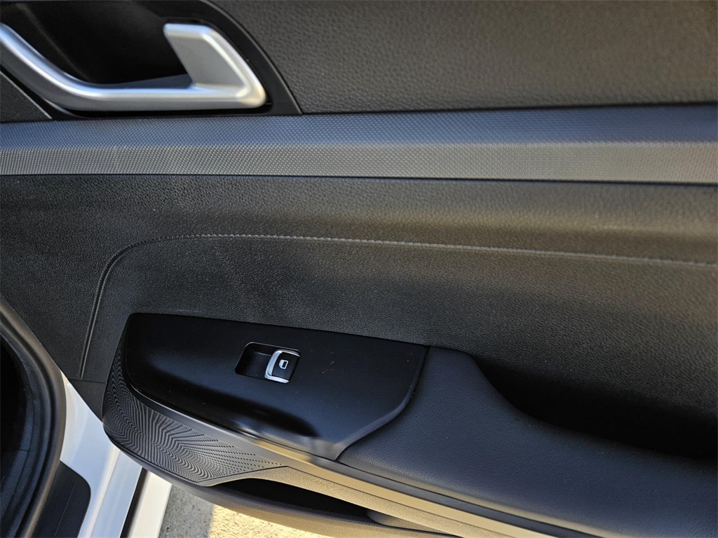 used 2024 Kia K5 car, priced at $23,000