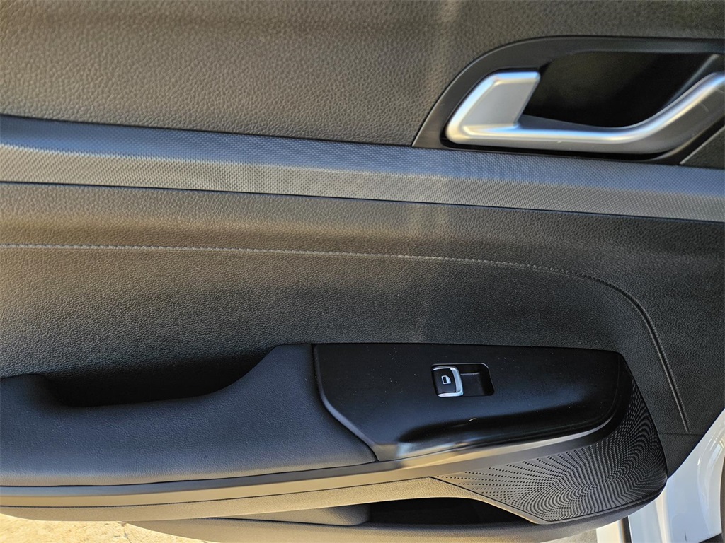 used 2024 Kia K5 car, priced at $23,000