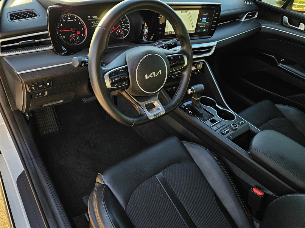 used 2024 Kia K5 car, priced at $23,000